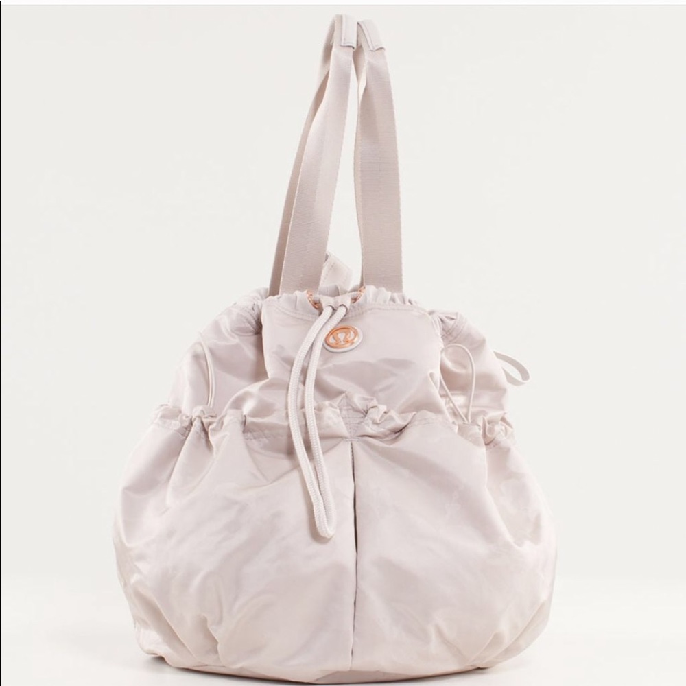 Lululemon Bliss Bag (Rare Find)